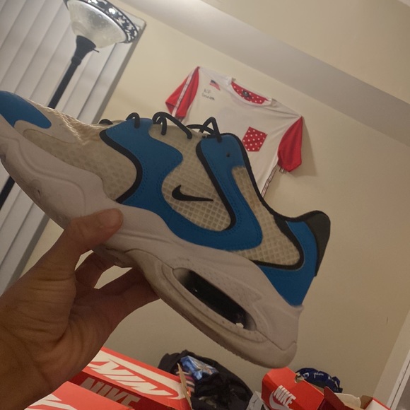 NIKE AIR MAX 11.5 - Picture 2 of 3